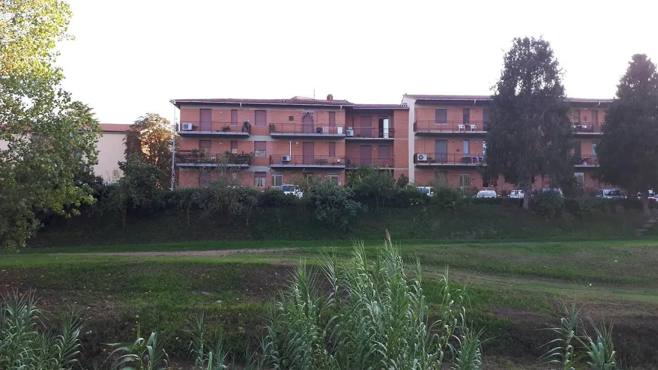 דירה פוג'יבונסי Al Centro Della Toscana איטליה